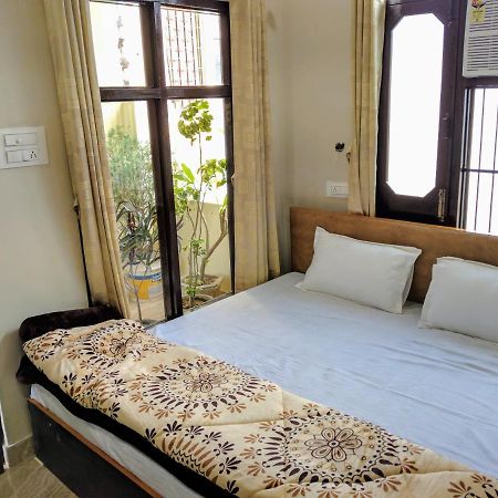 Mye Homestay 1 Near Golden Temple Amritsar Exteriör bild